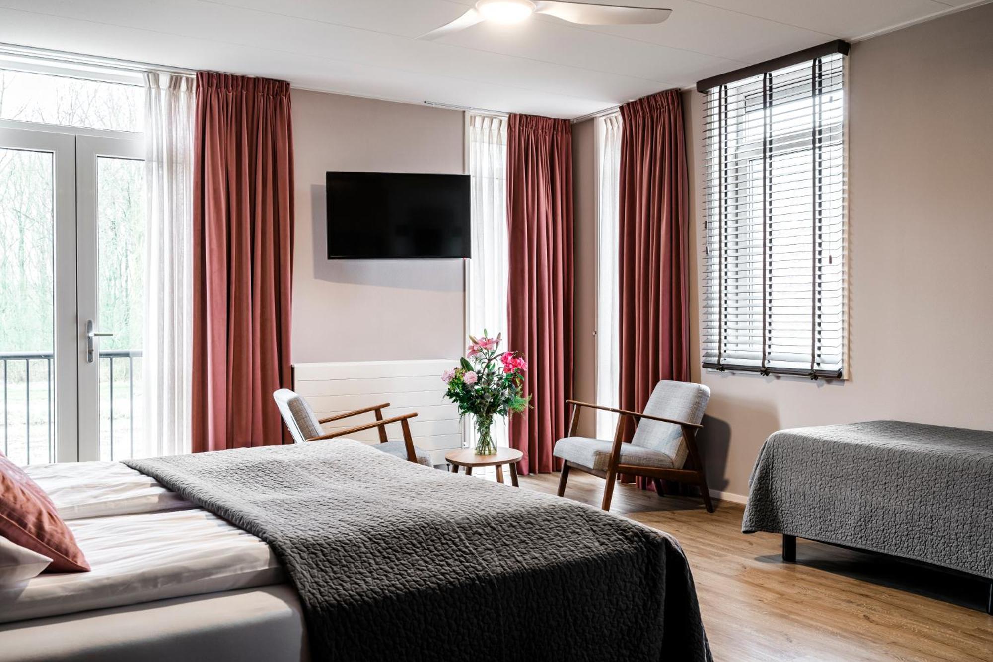 엥크휘젠 De Logerie B&B 외부 사진