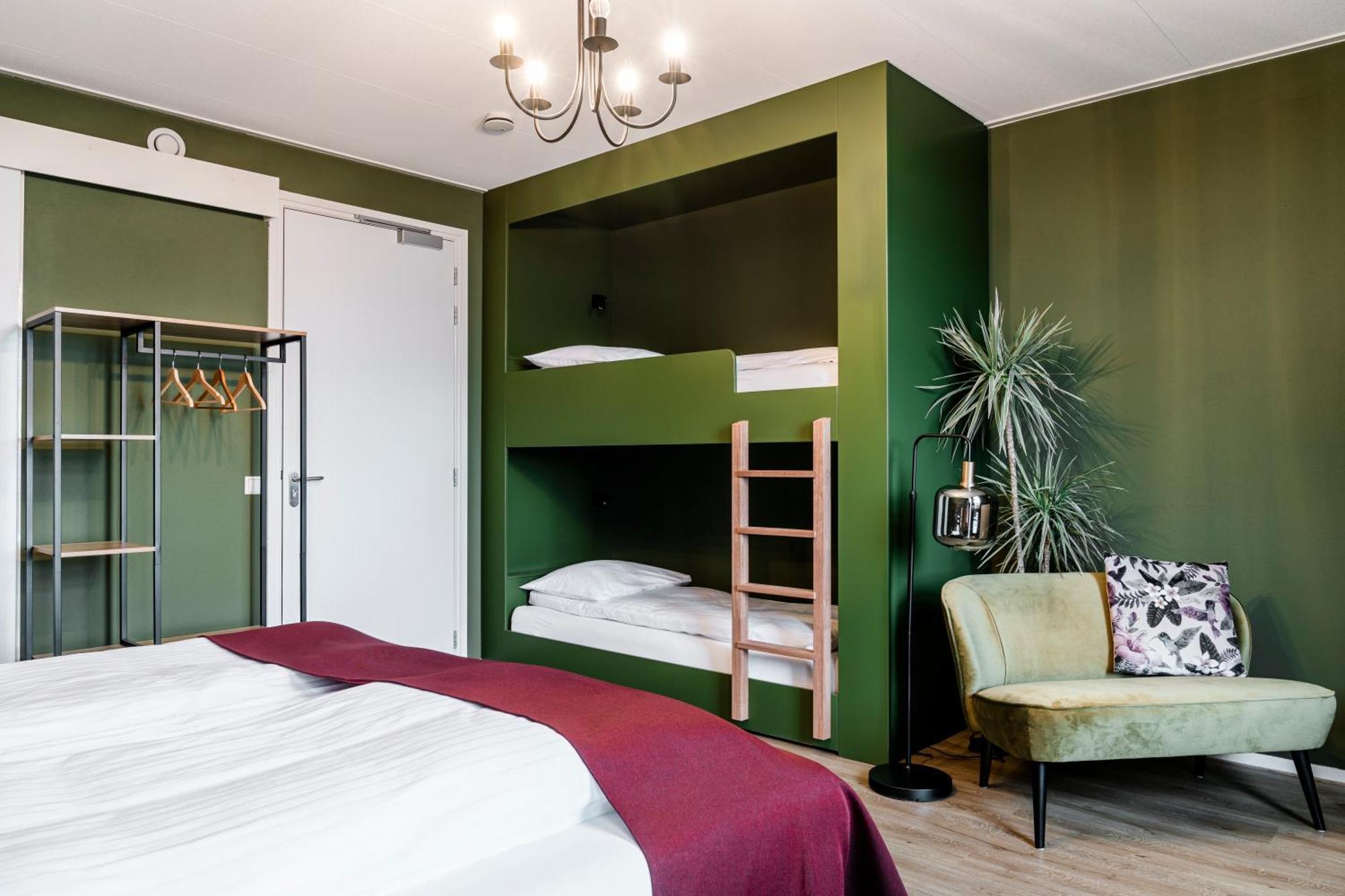 엥크휘젠 De Logerie B&B 외부 사진
